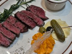 -Mark&Mars Restaurant