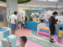 -孩子王童乐园(武汉永旺店)