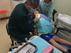 -美酷口腔牙齿矫正(江桥万达店)