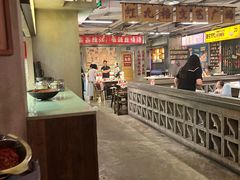-红九格老火锅(三峡广场店)