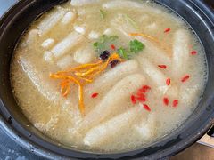 -罗记又添缘竹荪山药鸡·野生菌火锅(西园南路店)