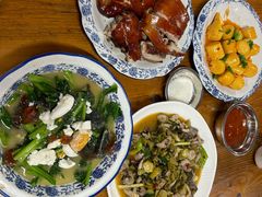 -黄记四更烤乳猪店