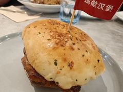 -必胜客(城西银泰店)