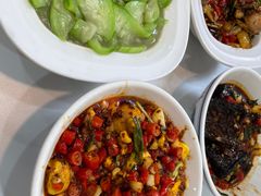 -独一佳老胡湘菜馆(矿山路店)