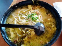 -老妈米线(港龙店)