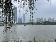 -南京眼步行桥