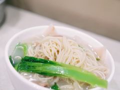 -胡成记口蘑龙眼包子(盐道街店)