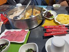 -四季喧黔味豆米火锅(万达广场店)