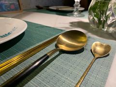 -蜜桃花开·中西融合菜E&W(南长街店)