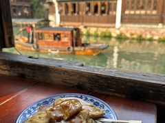 -茅老太臭豆腐