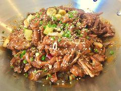 经典中翅鸭爪爪-张大师鸭爪爪特色干锅(南湖店)