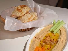 鹰嘴豆泥配面包-Pasha帕夏土耳其餐厅(南昌路店)