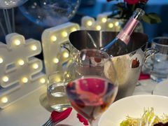 -MONICH牛排融合餐厅(和义大道购物中心店)