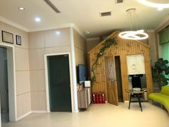 -亚宠动物医院·芭比堂宠物医院(盘龙店)