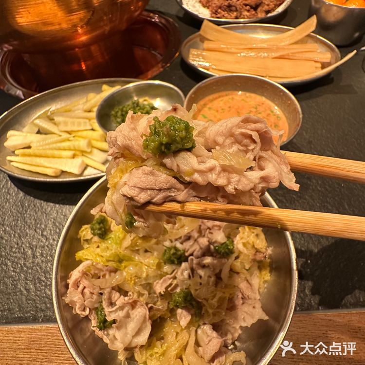 沈阳十一纬路！好吃到不行。。。