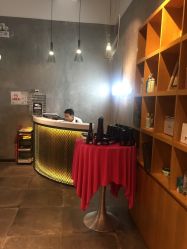 -时尚殿堂明星门店