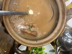 洪湖莲藕炖排骨-丹江渔村(首都机场店)