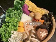 -湊湊火锅·茶憩(新中关购物中心店)