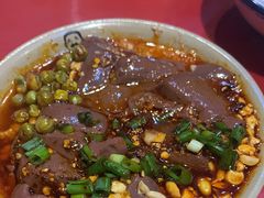 -谢老五跷脚牛肉·非遗传承店
