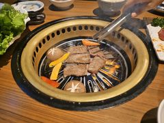-炼火烤肉店