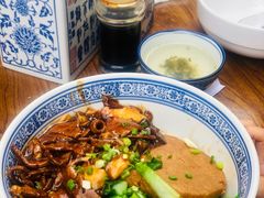 -沪西老弄堂面馆(定西路店)