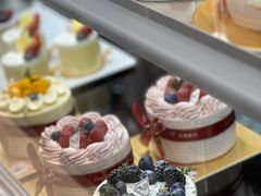 -花花卷卷·鲜食蛋糕(静安久光百货店)