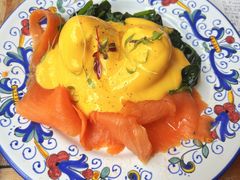 三文鱼班尼迪克-Alimentari早午餐(安福路店)