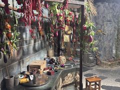 -屋有岛沉浸游戏旗舰店(中山公园店)