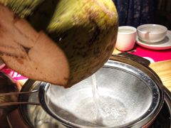 海南椰青-椰夫人·养生椰子鸡(黄埔时代城店)