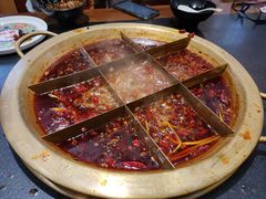 -沸炉重庆老火锅(军事博物馆店)