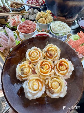 横店极品！泥炉火锅！好吃亖！在横店吃上泥炉火锅啦！