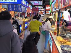 -八一好吃街·高品美食广场