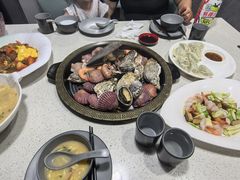 -巧克力渔家.小船海鲜胶东菜(万平口店)