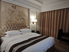 -东航云逸酒店(九溪烟树店)