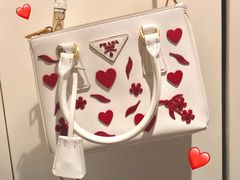 -PRADA普拉达(德基广场店)