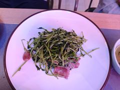 鸡油腊味炒豆苗-潮界(大学路店)