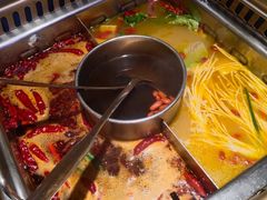 雾都金汤鸳鸯锅-雾都渣渣火锅(南城智汇城店)