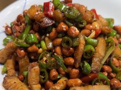 -芦茨金富饭庄·25年老字号·专做稻草鸡