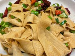 -龙香居海鲜浑锅家常菜·特色驴肉