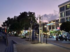 -鹏城人家海鲜酒家·23年老字号(较场尾店)