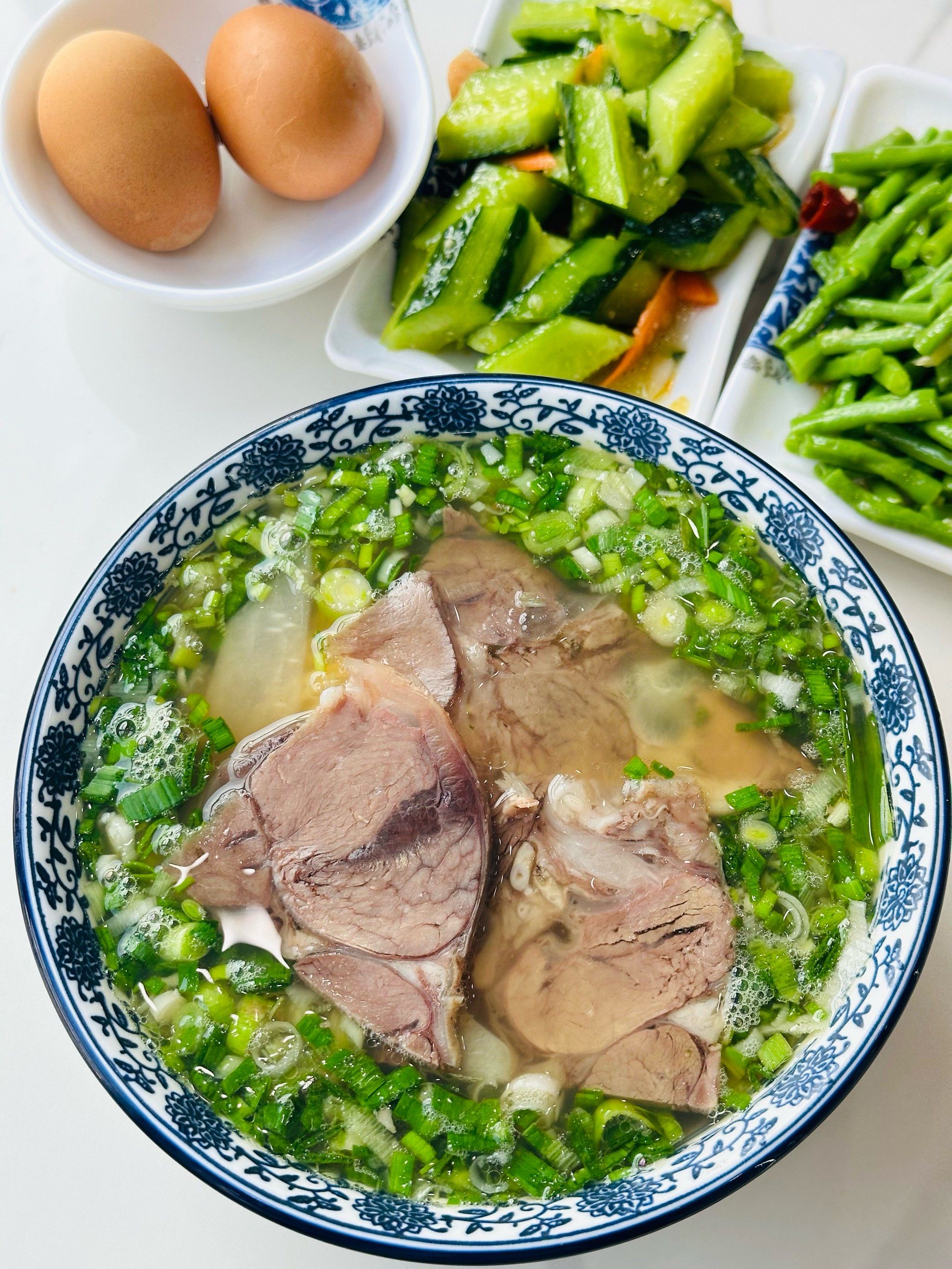 🍜兰州牛肉面哪家强?伊穆祥申请来战!