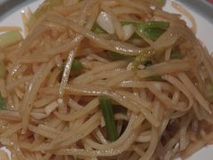 -老郑家东北春饼(龙悦居店)