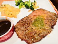 芳香黄油肋眼牛排-必胜客(康华路店)