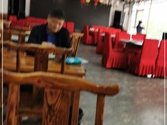 大堂-龙泽园私房菜·地道南京味 ·招牌大鱼头(油坊桥店)