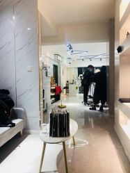 -烫·染专业店