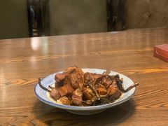 土罐煨花肉-芙蓉凰花园酒楼