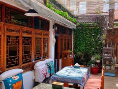 露天位-丽江庭院·云南野生菌·海鲜火锅(鼓楼四合院店)