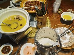 -唐师傅湘西名菜馆(武陵路店)