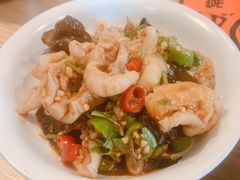 PLUS版上瘾酸辣凤爪-鸣记脆皮烤鱼(铁西店)