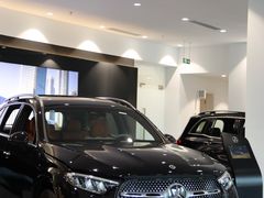 -浙江星杭奔驰4S店(海创园店)